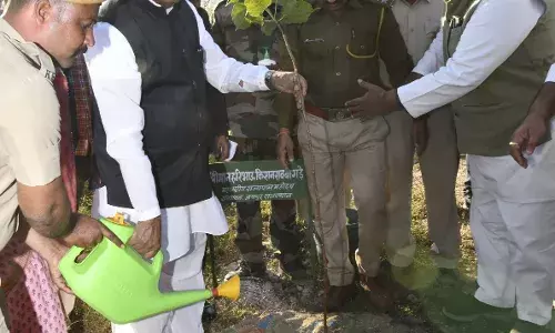 महामहिम राज्यपाल ने पीपलांत्री में देखे पर्यावरण संरक्षण के कार्य