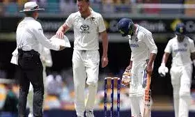 कमिंस ने पुष्टि की कि हेजलवुड सीरीज के बाकी बचे मैचों से बाहर