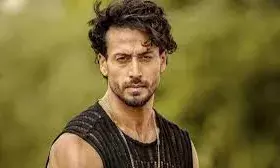 बाप ने बोला तो बोला, जैकी श्रॉफ की आवाज के साथ टाइगर श्रॉफ की रील ने जीता दिल