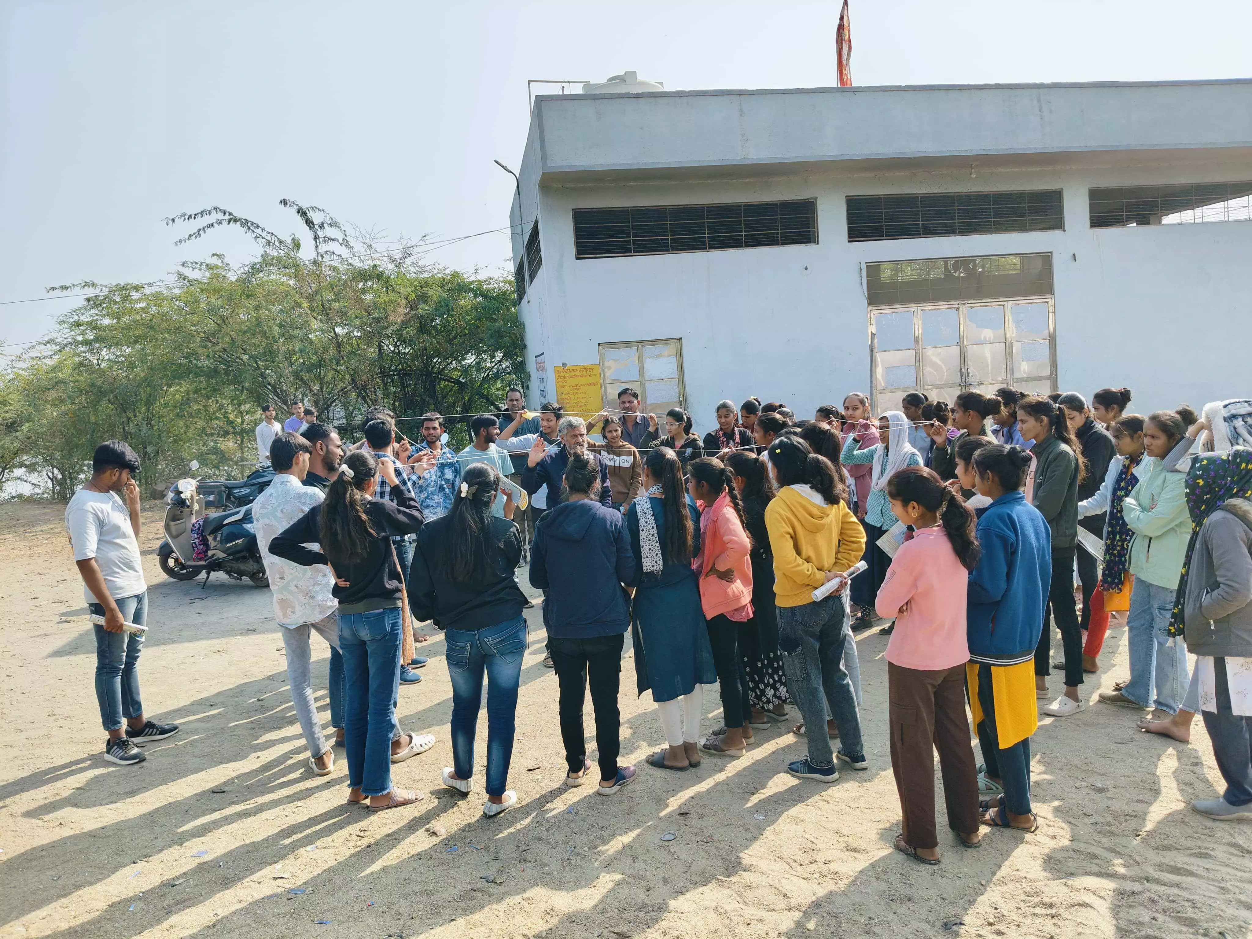 प्रकृति संरक्षण के बिना मानव जीवन की कल्पना निरर्थक - हरनाथ चारण