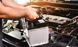 सेकंड हैंड कार की लाइफ रखनी है लंबी, तो अपनाएं ये जरूरी मेंटेनेंस टिप्स