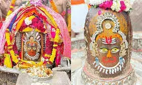 अष्टमी पर श्री हनुमान के रूप में शृंगारित हुए बाबा महाकाल, मंदिर में गूंजा जय महाकाल-जय हनुमान