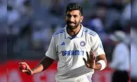 ट्रेविस हेड को सस्ते में निपटा जसप्रीत बुमराह ने पूरे किए 200 विकेट ट्रेविस हेड को सस्ते में निपटा जसप्रीत बुमराह ने पूरे किए 200 विकेट