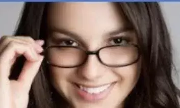 स्वस्थ आंखों के लिए कब और कितने समय में बदलना चाहिए नजर का चश्मा? जानें स्वस्थ आंखों के लिए कब और कितने समय में बदलना चाहिए नजर का चश्मा? जानें