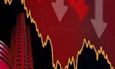 सेंसेक्स 720 अंक गिरा, निफ्टी 24050 से नीचे आया सेंसेक्स 720 अंक गिरा, निफ्टी 24050 से नीचे आया