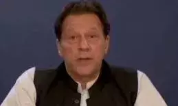 पाकिस्तान छोड़कर तीन साल के निर्वासन में जाने की हुई थी पेशकश, जेल में बंद इमरान खान का दावा