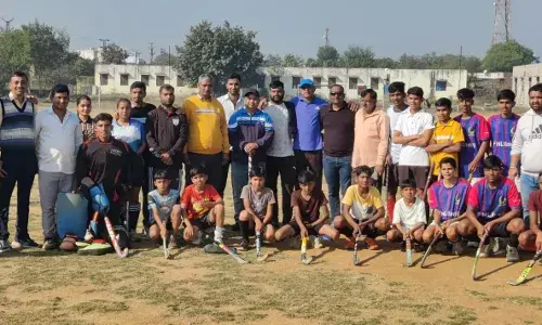सवाईपुर में खेल हॉकी फ्रेंडली मैच