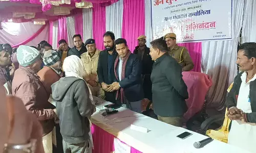 जिला कलक्टर ने सुने लोगों के अभाव. अभियोग निराकरण के लिए अधिकारियों को दिए निर्देश जिला कलक्टर ने सुने लोगों के अभाव. अभियोग निराकरण के लिए अधिकारियों को दिए निर्देश