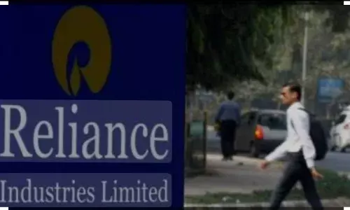 रिलायंस का शुद्ध लाभ 7.4 फीसदी बढ़ा, जियो का शुद्ध लाभ 24 फीसदी बढ़कर 6,477 करोड़ रुपये हुआ