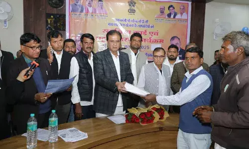 स्वामित्व कार्ड मिलने से ग्रामीण क्षेत्रों में आर्थिक गतिविधियों का रास्ता खुलेगा- विधायक कृपलानी स्वामित्व कार्ड मिलने से ग्रामीण क्षेत्रों में आर्थिक गतिविधियों का रास्ता खुलेगा- विधायक कृपलानी