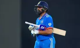 नई गेंद के बाद थोड़ा कम हो जाता है सिराज का प्रभाव, रोहित ने बताया पेसर को नहीं लेने का कारण नई गेंद के बाद थोड़ा कम हो जाता है सिराज का प्रभाव, रोहित ने बताया पेसर को नहीं लेने का कारण