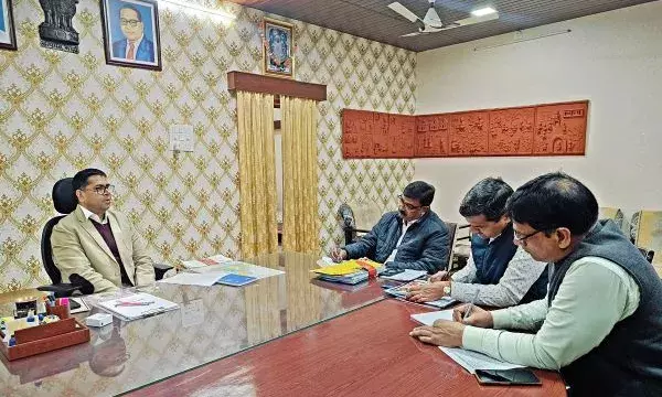 जिला प्रशासन का है लक्ष्य: बच्चों को स्कूलों में मिले बेहतर वातावरण