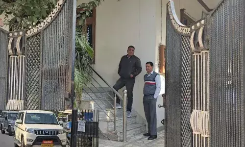 जयपुर में भ्रष्टाचार के खिलाफ बड़ी कार्रवाई, परिवहन विभाग अधिकारी के कई ठिकानों पर छापेमारी