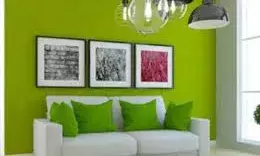 घर की इन जगहों पर भूलकर भी न लगाएं पूर्वजों की तस्वीरे, शुभ की जगह मिलते हैं अशुभ परिणाम