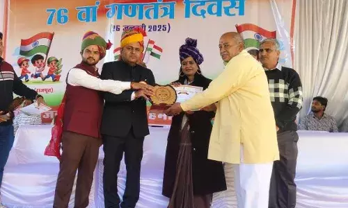 उत्साह और देशभक्ति के माहौल में मनाया गणतंत्र दिवस,44 प्रतिभाओं को किया सम्मानित