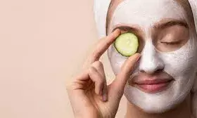 फेशियल या क्लीनअप…इंस्टेंट ग्लो पाने के लिए कौन सा ट्रीटमेंट है बेहतर?