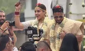 रैपर रफ्तार ने मनराज जवंदा संग की शादी, जानें वेडिंग ऑउटफिट में क्या है खास