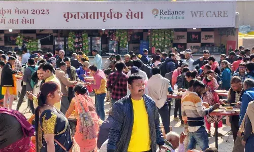 महाकुंभ 2025: रिलायंस का ‘तीर्थ यात्री सेवा’ अभियान यात्रा को बना रहा सरल और सुरक्षित