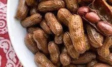 मूंगफली से बनाएं ये स्वादिष्ट चीजें, घर पर बनाना है आसान मूंगफली से बनाएं ये स्वादिष्ट चीजें, घर पर बनाना है आसान