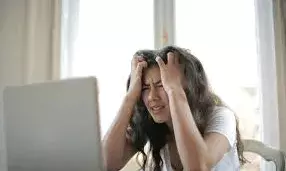 भटकते मन को शांत रखने के लिए, आज ही ट्राय करें ये टिप्स भटकते मन को शांत रखने के लिए, आज ही ट्राय करें ये टिप्स