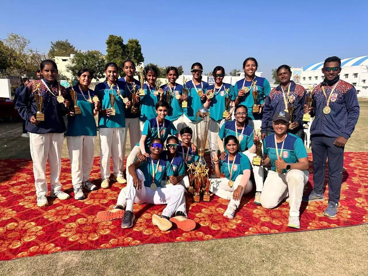 महाराष्ट्र बना राष्ट्रीय क्रिकेट प्रतियोगिता का सिरमौर महाराष्ट्र बना राष्ट्रीय क्रिकेट प्रतियोगिता का सिरमौर