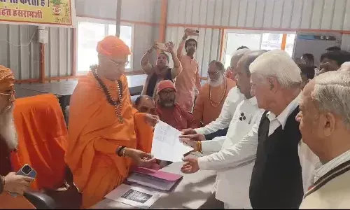 महामण्डलेश्वर हंसरामजी से माफी मांगने के कार्यक्रम को निरस्त करने की मांग महामण्डलेश्वर हंसरामजी से माफी मांगने के कार्यक्रम को निरस्त करने की मांग