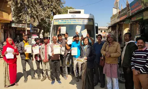 सचल विधिक सेवा केन्द्र एवं लोक अदालत मोबाईल वैन गांवों करायेगी कानूनी जानकारी