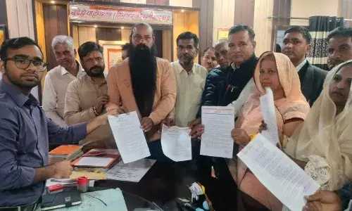 जिला समाप्त करने के विरोध में 5 पार्षदों ने दिया इस्तीफा