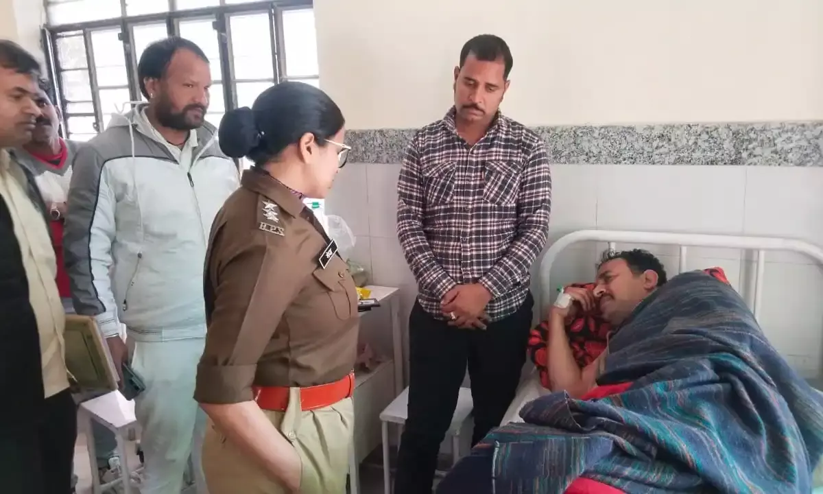 संगम यूनिवर्सिटी में चाकू बाजी ड्यूटी ऑफिसर घायल