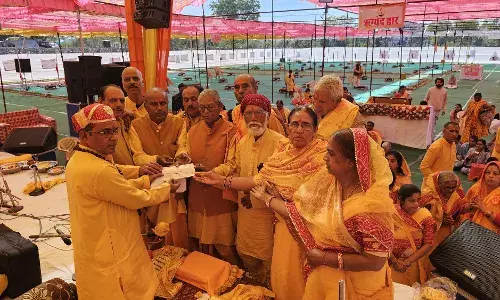 चित्तौड़गढ़ में 108 कुण्डीय गायत्री महायज्ञ का समापन चित्तौड़गढ़ में 108 कुण्डीय गायत्री महायज्ञ का समापन