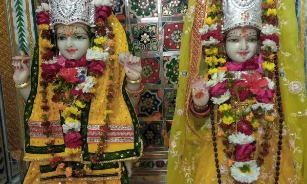 श्री सर्वेश्वर मंदिर का पाटोत्सव धूमधाम से मनाया श्री सर्वेश्वर मंदिर का पाटोत्सव धूमधाम से मनाया