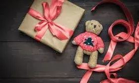 अपने हाथों से टेडी बनाकर पार्टनर को करें गिफ्ट, इन ट्रिक्स को आजमाएं अपने हाथों से टेडी बनाकर पार्टनर को करें गिफ्ट, इन ट्रिक्स को आजमाएं