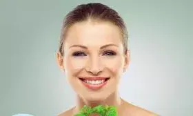 नेचुरली बढ़ेगा कॉलेजन, रोजाना करें ये फेस की एक्सरसाइज