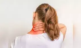 सर्वाइकल के दर्द से राहत पाने के लिए ये रोजाना करें ये 5 एक्सरसाइज, मिलेगा बेहतरीन रिजल्ट