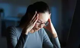 इन आदतों से दूर होगा आपका एंग्जायटी और डिप्रेशन, डेली रूटीन में जरूर करें शामिल