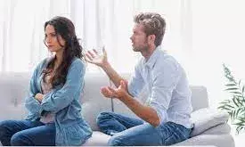 गुस्साई पत्नी के सामने भूलकर भी न कह दें ये बातें, जीवन हो जाएगा तहस नहस गुस्साई पत्नी के सामने भूलकर भी न कह दें ये बातें, जीवन हो जाएगा तहस नहस