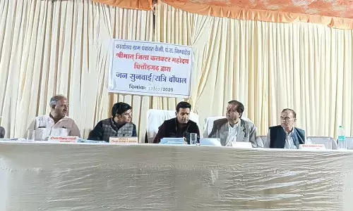 केली में रात्रि चौपाल, विधायक एवं जिला कलक्टर रहे मौजूद, 40 परिवादों को त्वरित निस्तारण