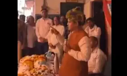 पोस्टर फाड़ने से जिला बनता है तो रोज फाड़े  बोले लाला राम