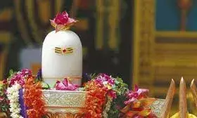 महाशिवरात्रि पर भोलेनाथ को अर्पित करें ये फूल, बरसेगी भगवान की कृपा