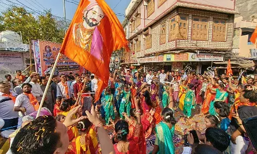 राजे छत्रपति शिवाजी महाराज की 395 वीं जयंती के उपलक्ष्य में निंबाहेड़ा में निकाली गई भव्य शोभायात्रा राजे छत्रपति शिवाजी महाराज की 395 वीं जयंती के उपलक्ष्य में निंबाहेड़ा में निकाली गई भव्य शोभायात्रा