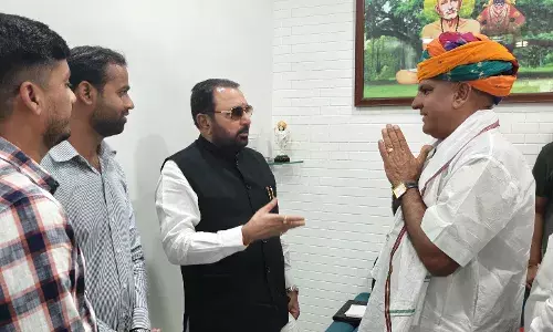 निशुल्क चिकित्सा शिविर में 400 रोगियों को दिया परामर्श