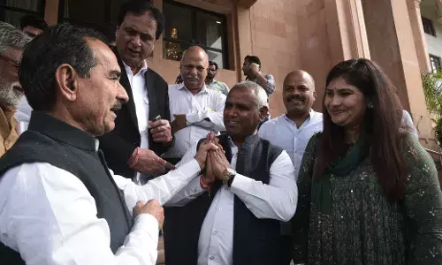 भाजपा जिलाध्यक्ष गाडरी ने प्रदेशाध्यक्ष राठौड़ से की मुलाकात, की संगठनात्मक चर्चा भाजपा जिलाध्यक्ष गाडरी ने प्रदेशाध्यक्ष राठौड़ से की मुलाकात, की संगठनात्मक चर्चा