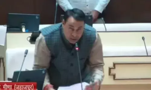 जहाजपुर में अतिरिक्त सेशन न्यायालय स्थापना को लेकर विधायक ने उठाया सवाल, सरकार ने दिया आश्वासन