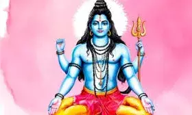 क्या है शिवरात्रि और महाशिवरात्रि में अंतर? यहां जानें क्या है शिवरात्रि और महाशिवरात्रि में अंतर? यहां जानें