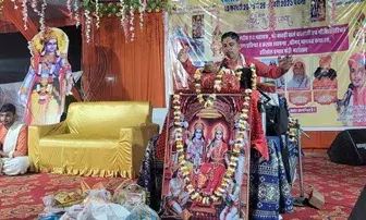 हम कथा सुनाते हैं राम सकल गुण धाम की , यह रामायण है पुण्य कथा श्री राम की हम कथा सुनाते हैं राम सकल गुण धाम की , यह रामायण है पुण्य कथा श्री राम की