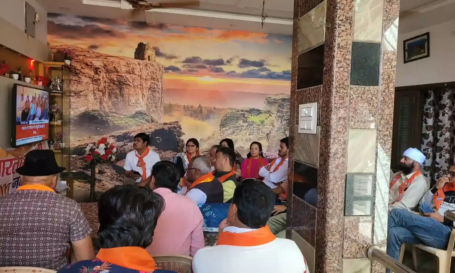 भाजपा जिलाध्यक्ष गाडरी ने भाजपा पदाधिकारियों एवं कार्यकर्ताओं से मन की बात सुनने का आव्हान किया