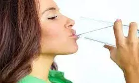 मौसम में बदलाव कहीं बिगाड़ ना दे सेहत का मिजाज, गर्मी के दिनों में बरतें ये सावधानी