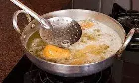 एक साल में 1 भारतीय कितने किलो खा जाता है कुकिंग ऑयल? जवाब जानने की हिम्मत रखिए