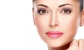 अगर आपको भी चाहिए पार्लर जैसा निखार और चमकदार चेहरा तो अपनायें यह ट्रिक्स