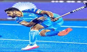 हरमन प्रीत के दो गोल की मदद से भारत ने इंग्लैंड को हराया हरमन प्रीत के दो गोल की मदद से भारत ने इंग्लैंड को हराया